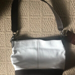 TIGANELLO BROWN AND WHITE PEBBLE LEATHER BUCKET SHOULDER HANDBAG NEW